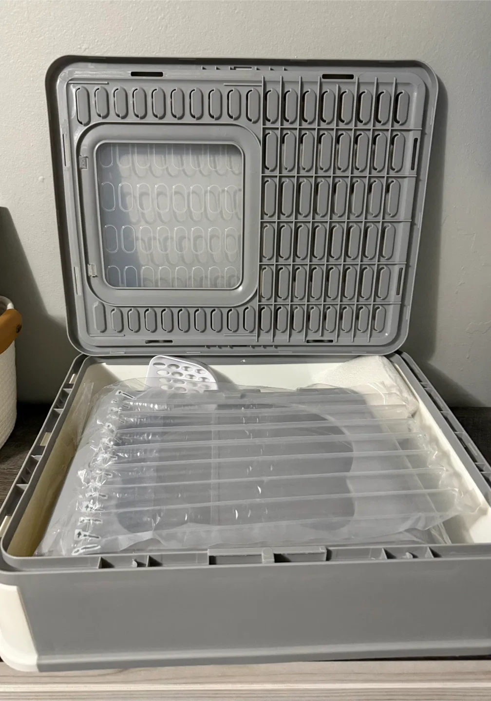 New! Large Enclosed Cat Litter Box - Gary Colour