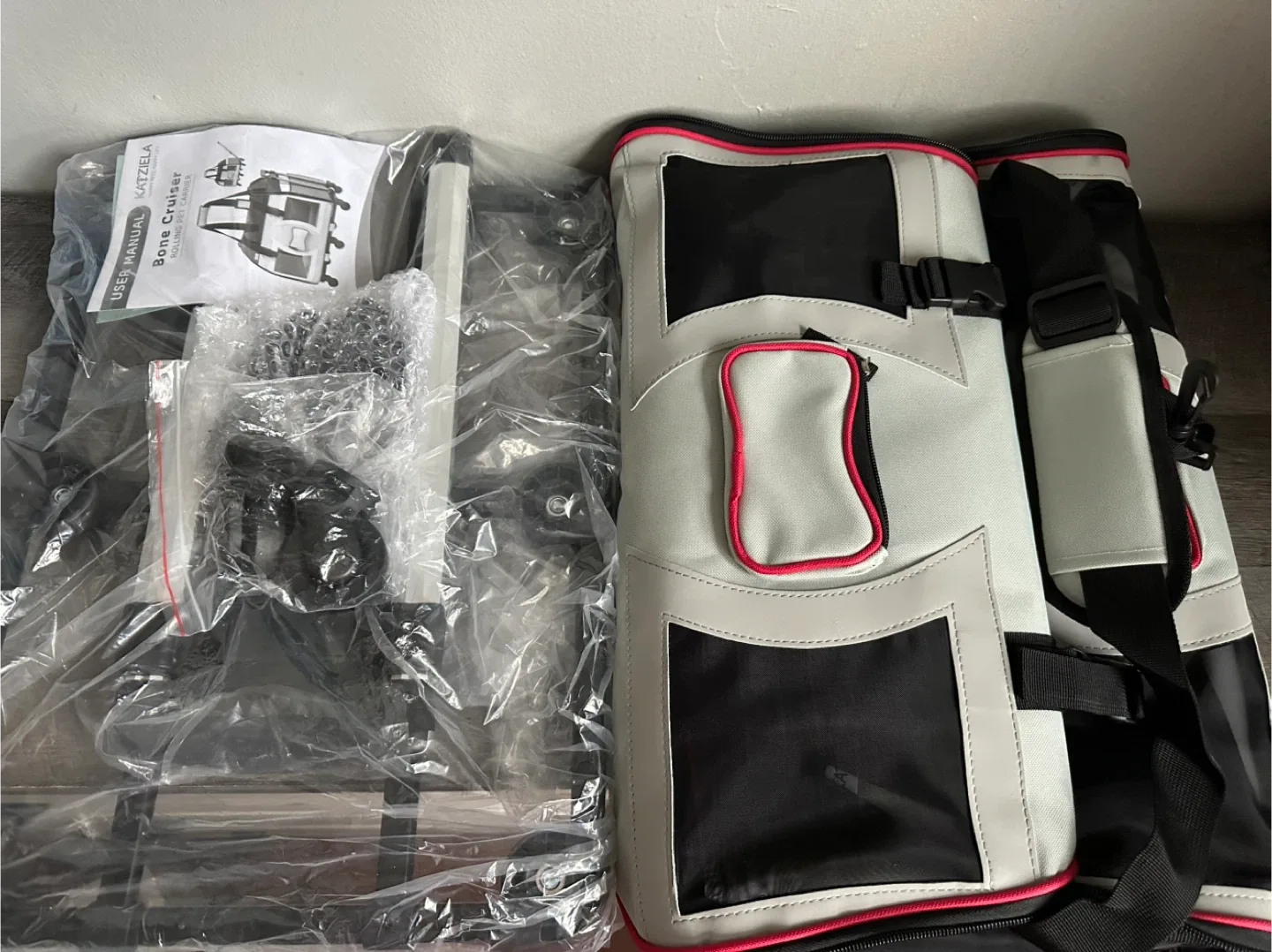 New!Katziela Rolling Pet Carrier image indicator(3)