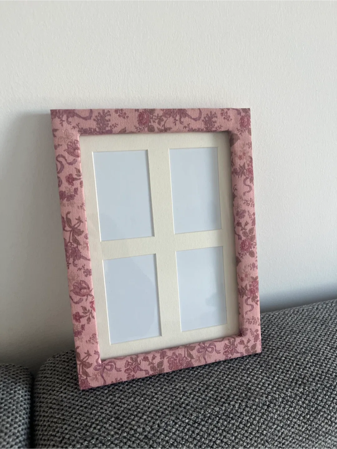 Floral Fabric Polaroid Frame image indicator(4)