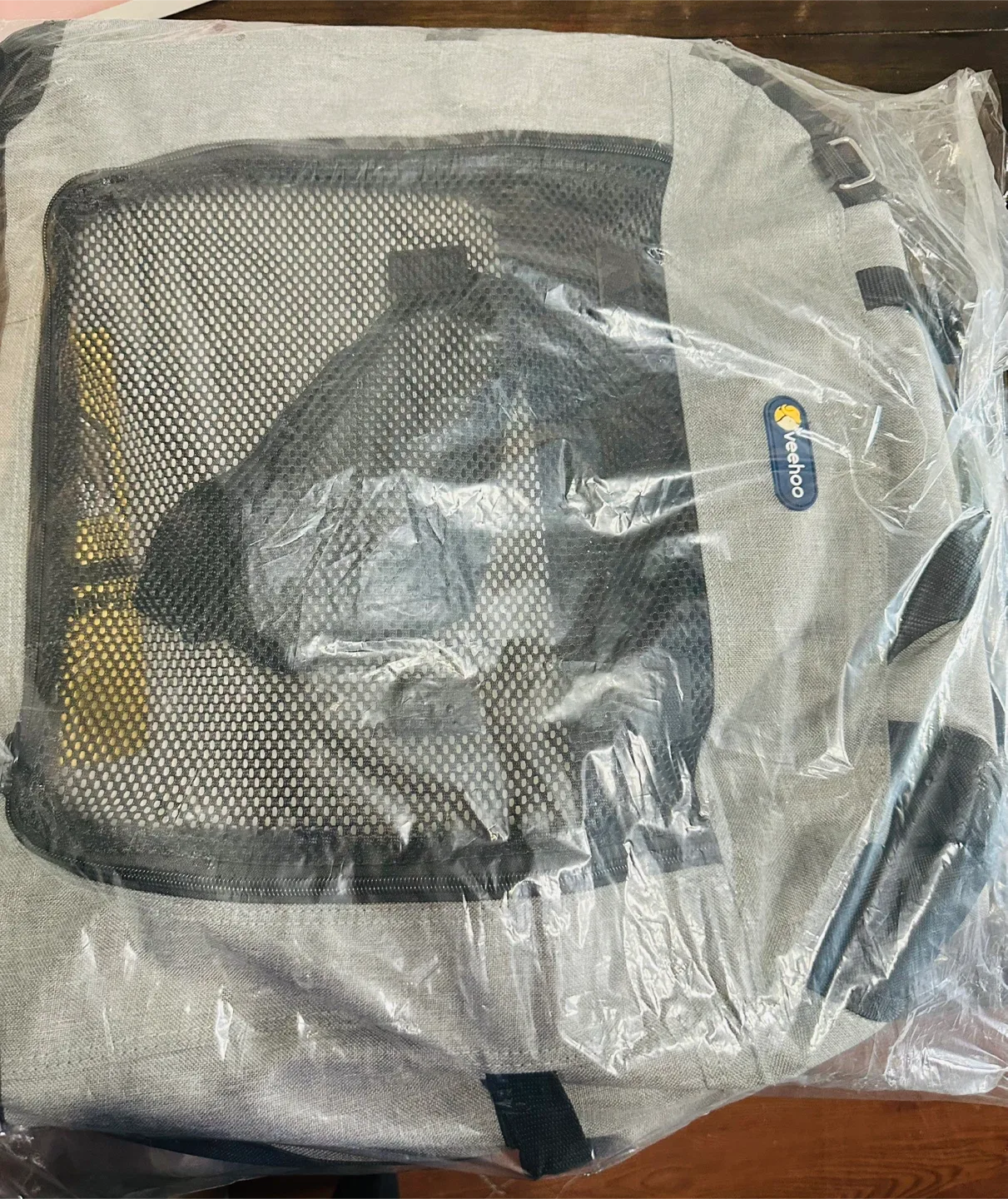 New! Veehoo Gray Soft Sided Dog Crate