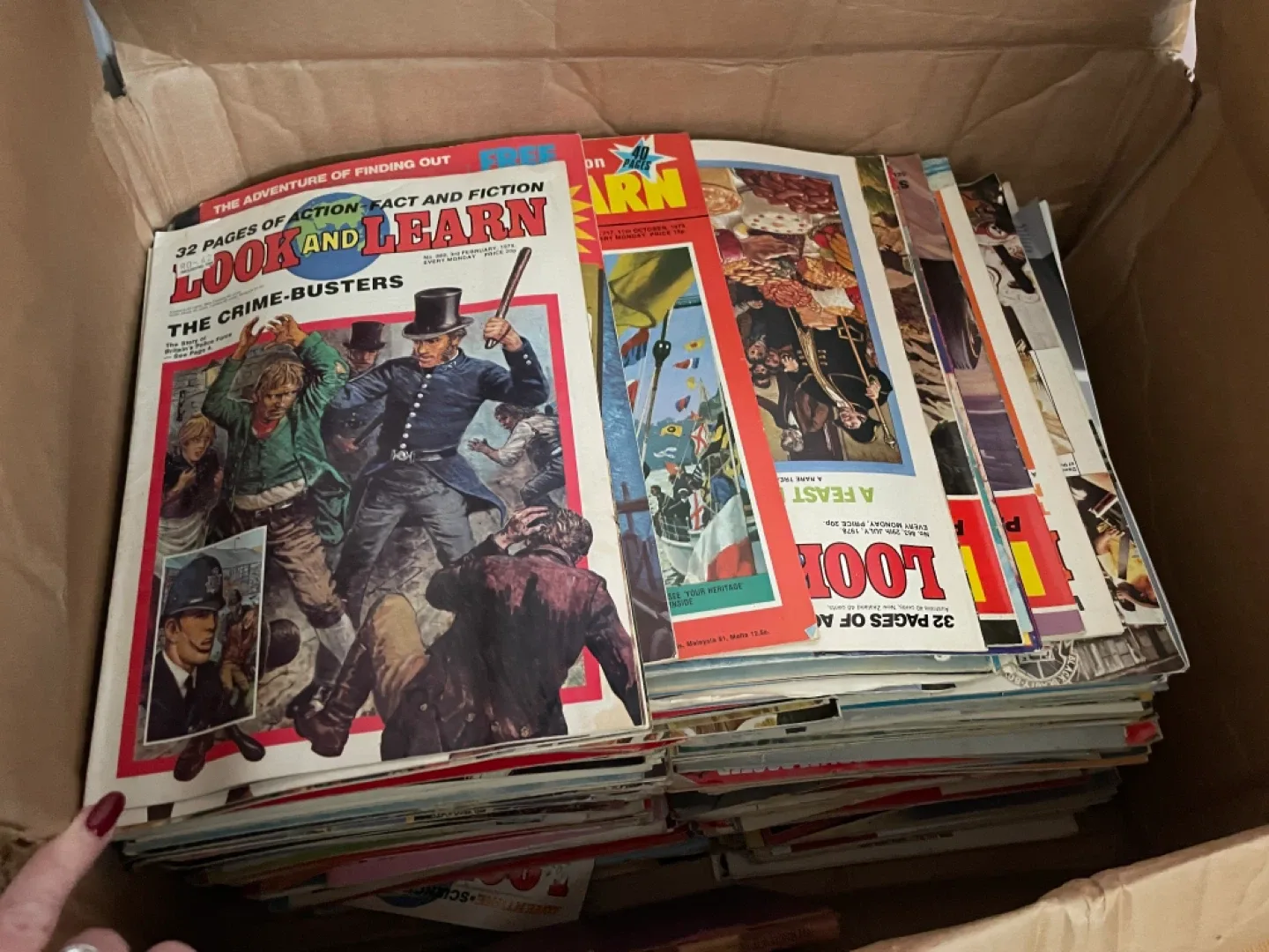 Look and Learn Comic Books image indicator(2)