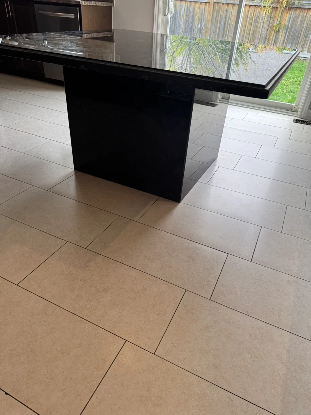 Black Granite Kitchen Table image indicator(3)