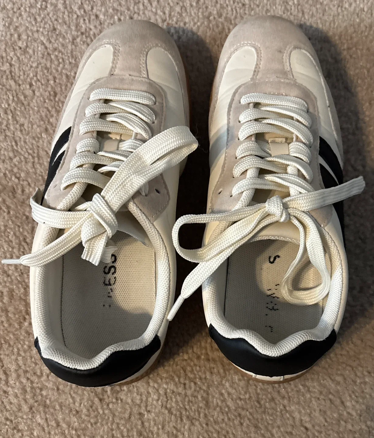 SS7 Lettie Sneakers - Size 6