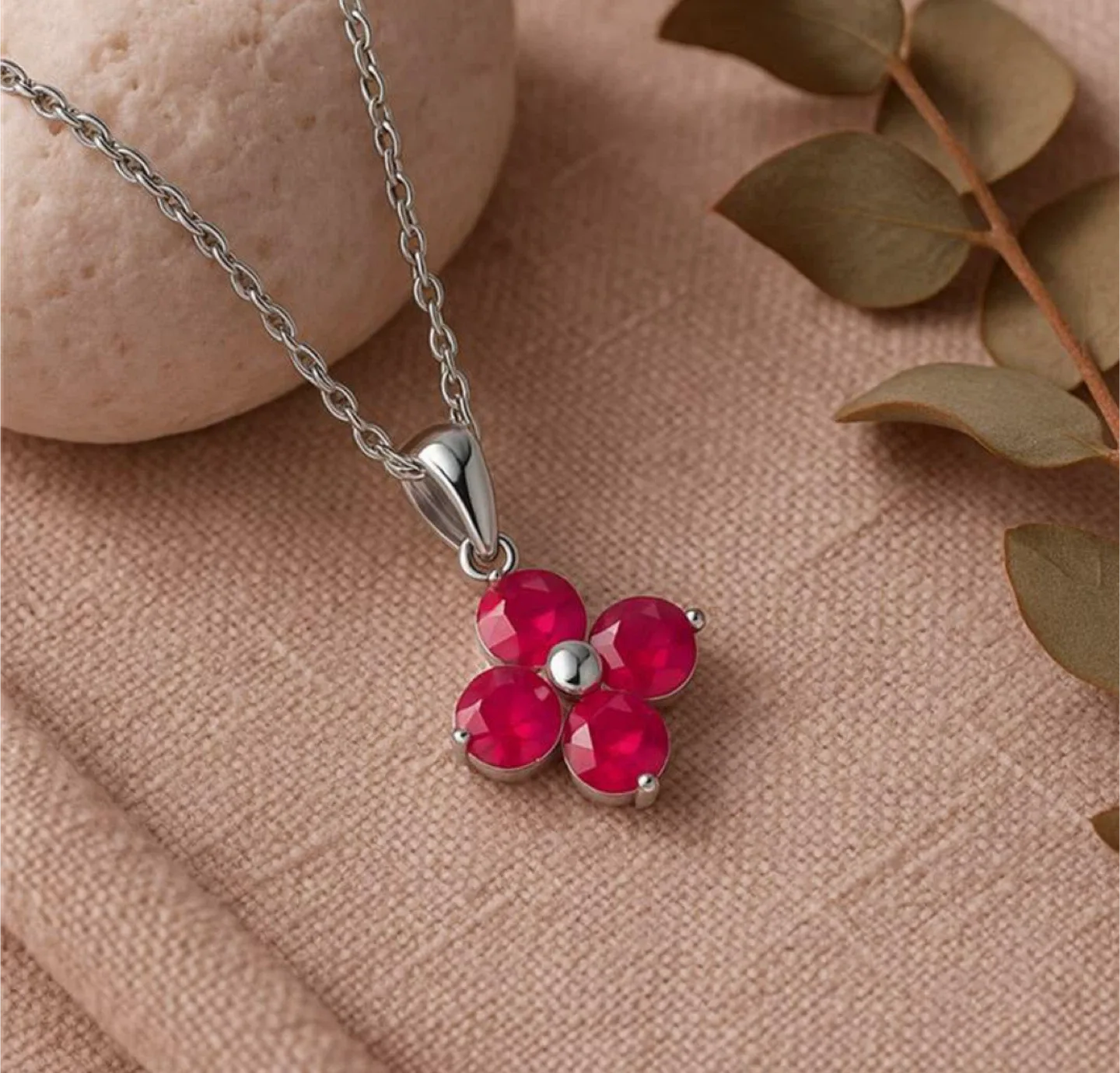 18k plated Rubí Natural Necklace image indicator(2)