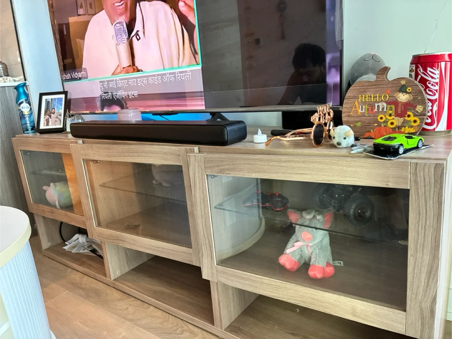 Tv table