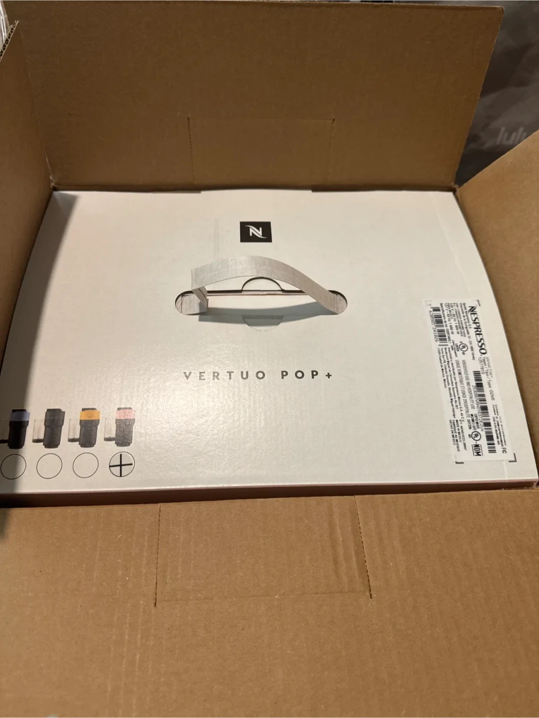 Nespresso Vertuo Pop+ Candy Pink with 50 Pods image indicator(2)