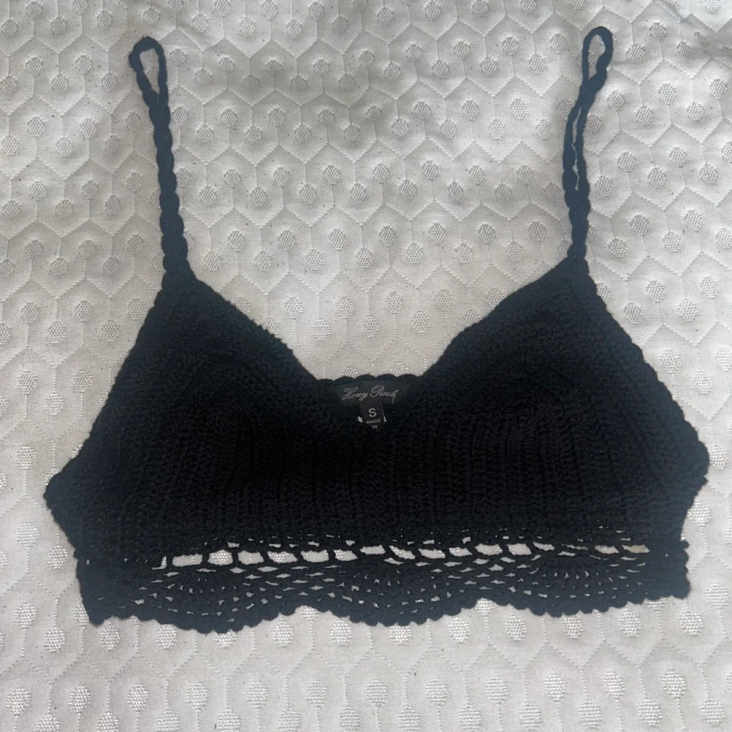 Crochet black top -S (Dixie&Bloor)