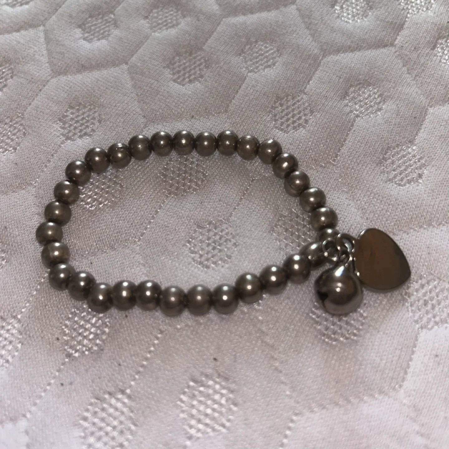 Heart Bracelet $1 (Dixie&Bloor) image indicator(2)