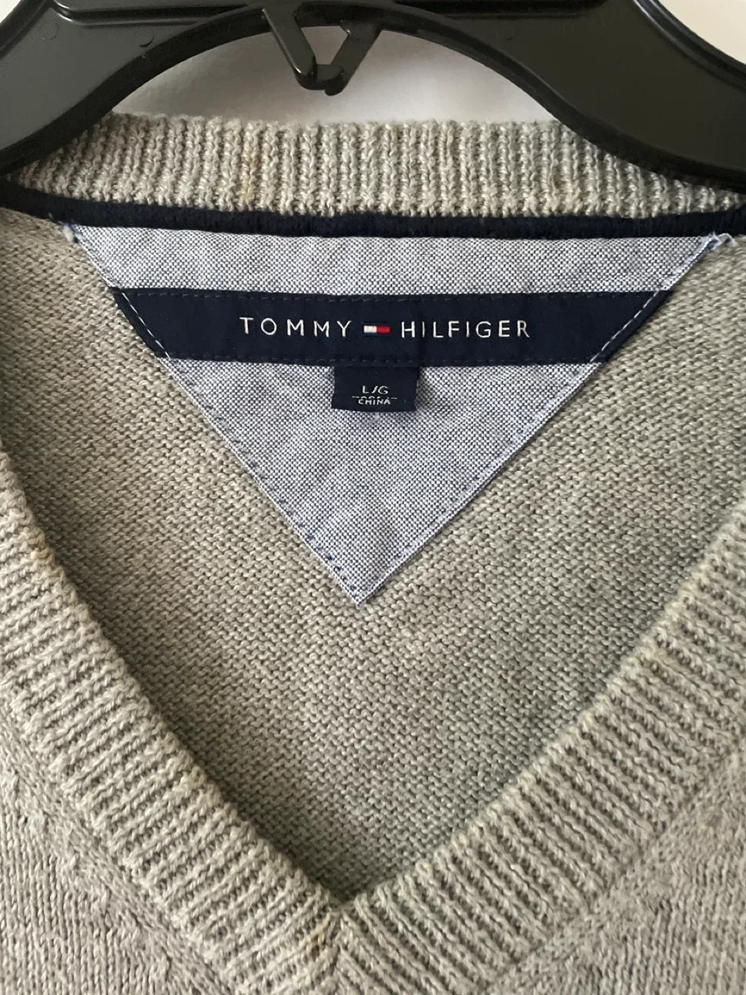 Tommy Hilfiger Grey V-Neck Sweater - Large image indicator(2)