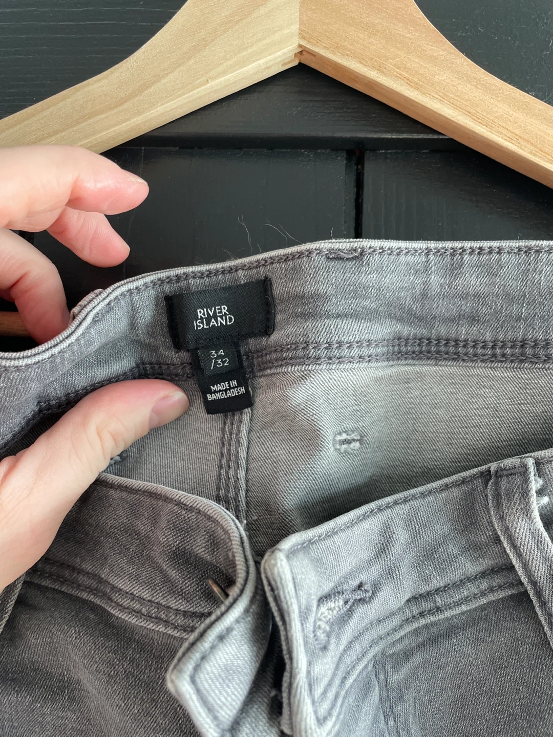 River Island Grey Ripped Jeans - Size 34/32 - photo 2
