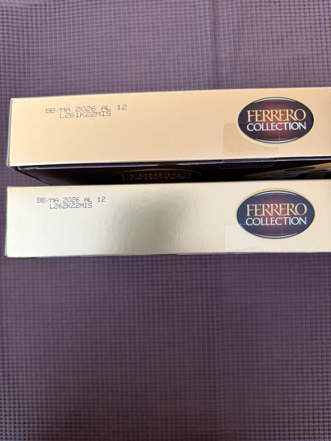 2 FERRERO Chocolate Boxes 🆕 Retail Value: $40.00 with tax!! - photo 4
