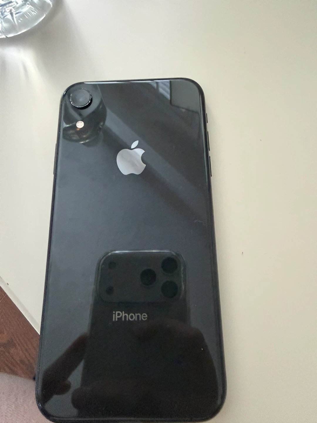 Apple iPhone XR - Black 128GB - photo 2