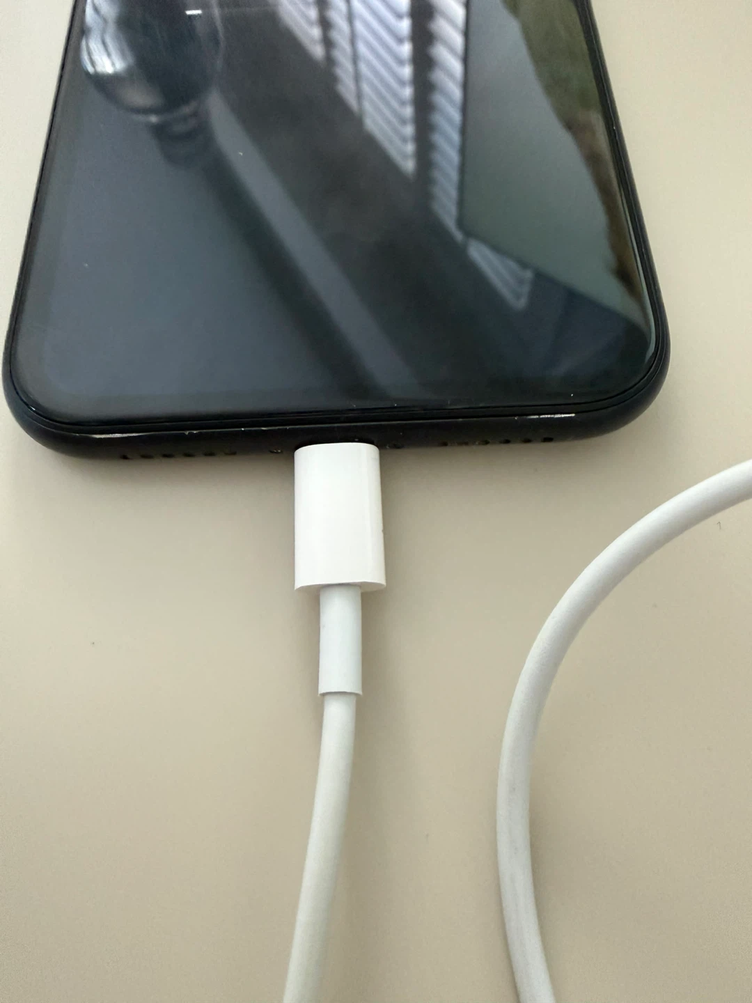 Apple iPhone XR - Black 128GB - photo 4