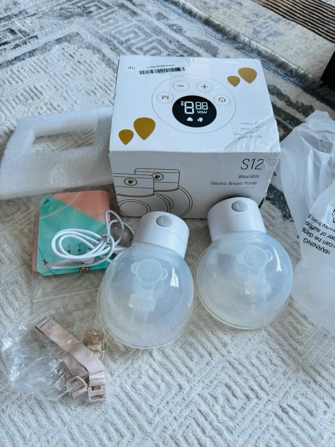 S12 Wearable Electric Breast Pump - New in Box!