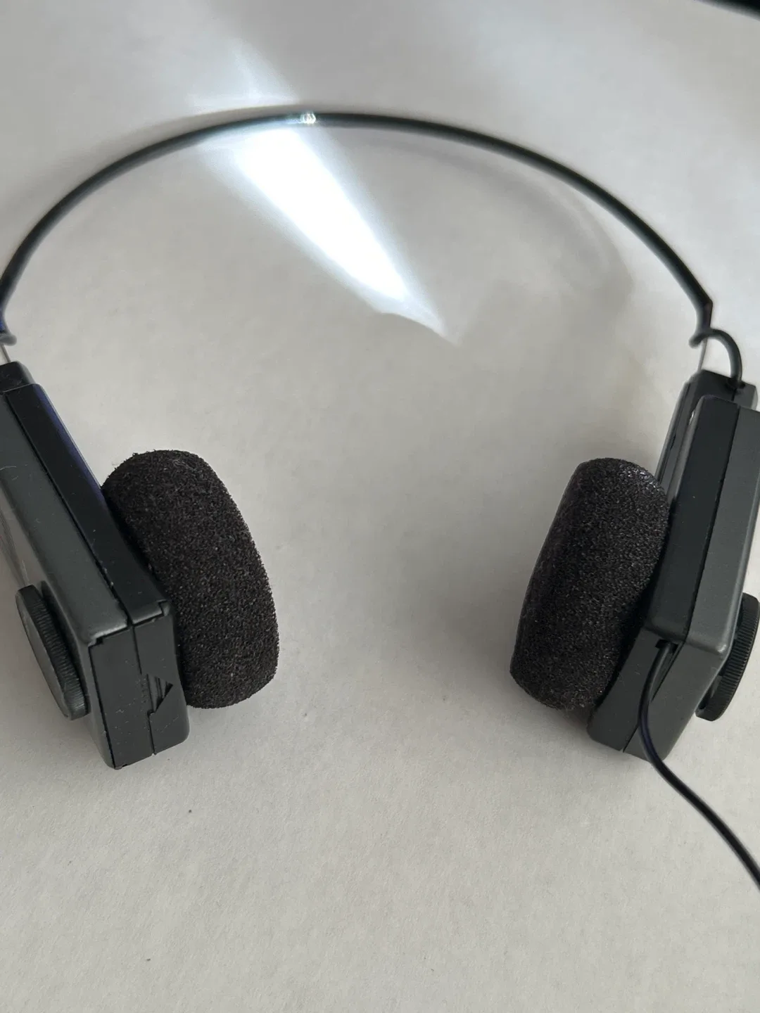 Vintage AM/FM Stereo Headphones