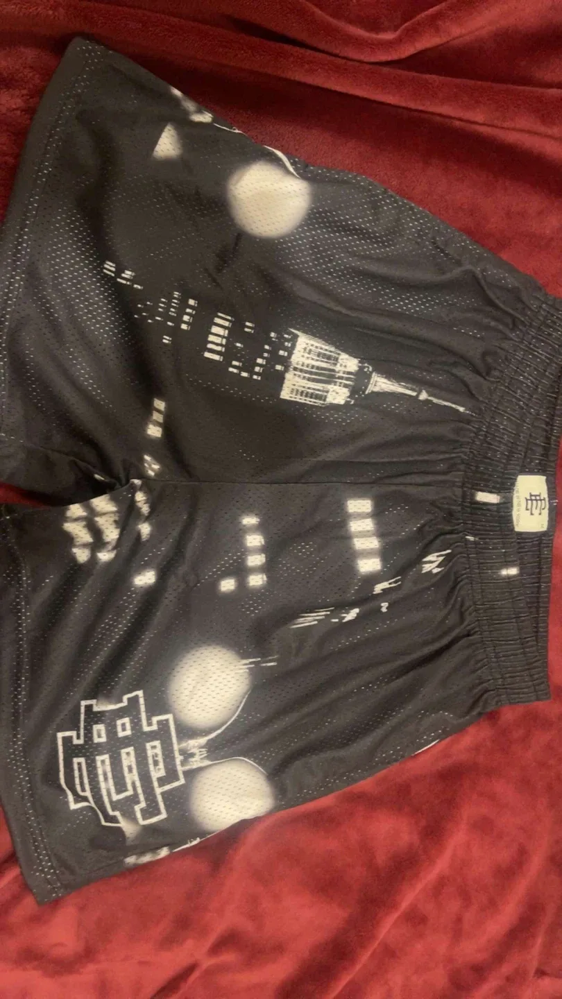 Eric Emanuel Skyline Shorts - Size S image indicator(2)