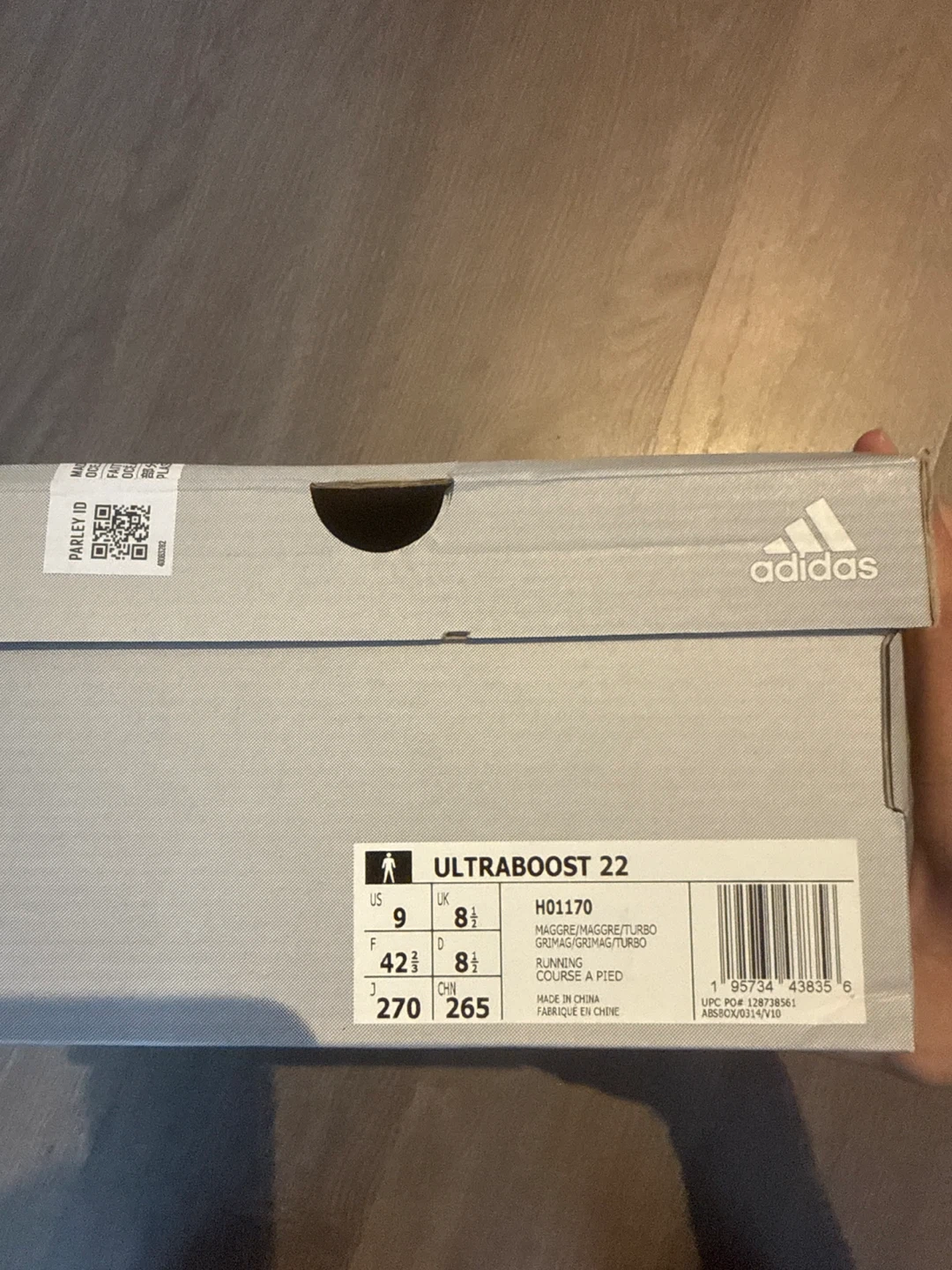 Adidas Ultraboost 22, US 9 - photo 4