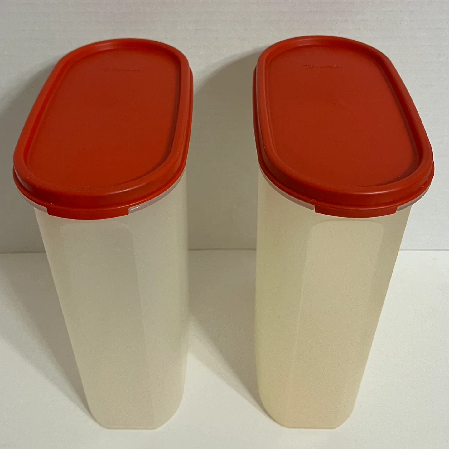 Set of Tupperware Containers image indicator(4)