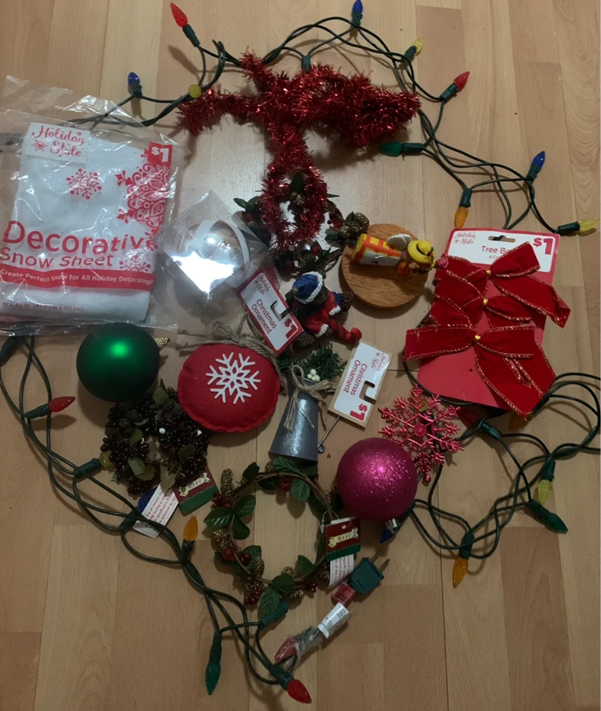 Christmas Ornaments & Decorations