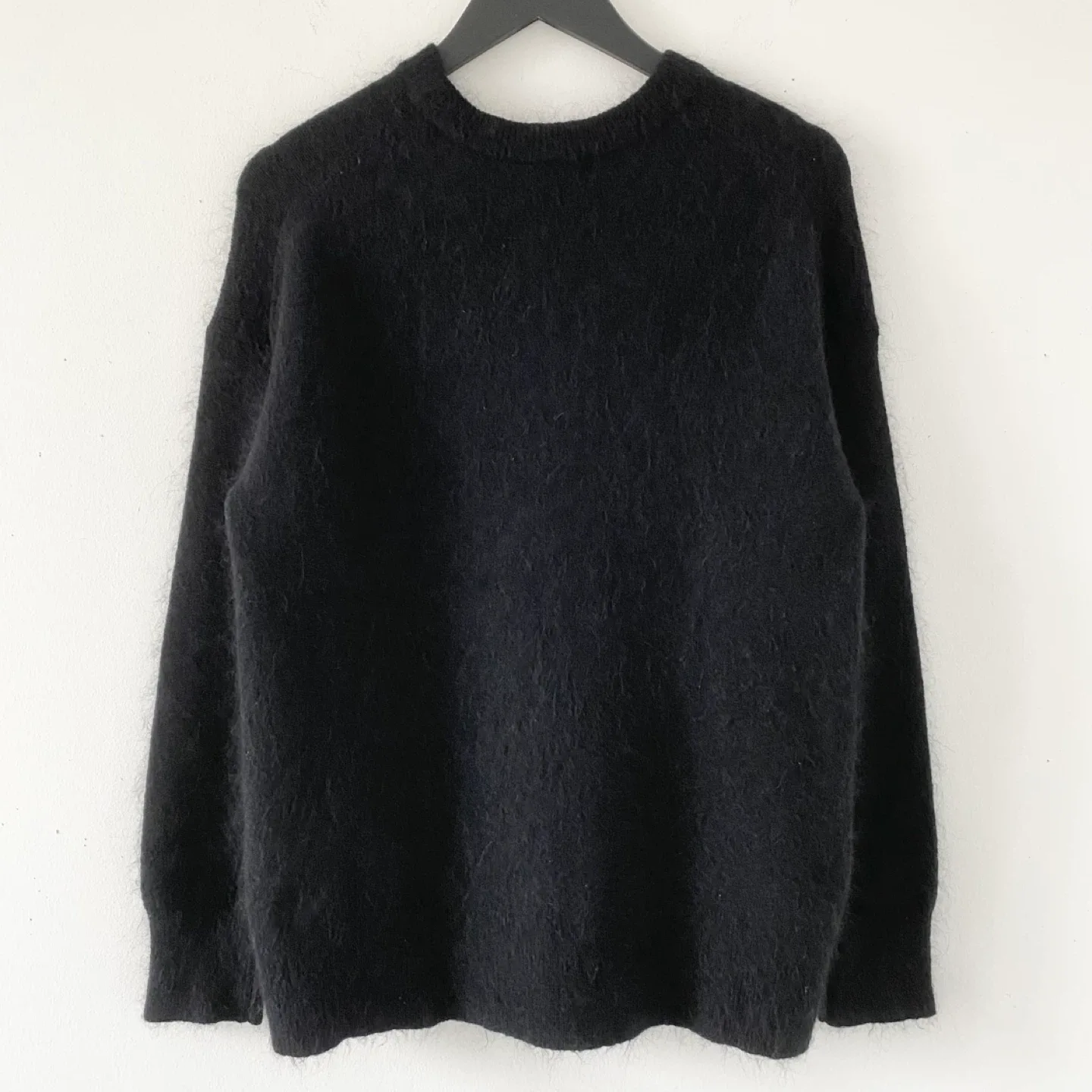 Aritzia The Group by Babaton Crewneck Sweater image indicator(2)