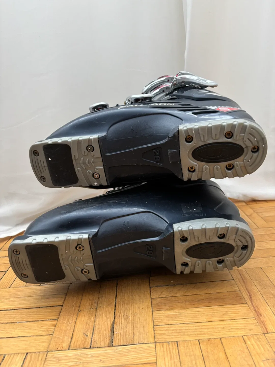 Salomon Ski Boots - Size US 10 image indicator(7)