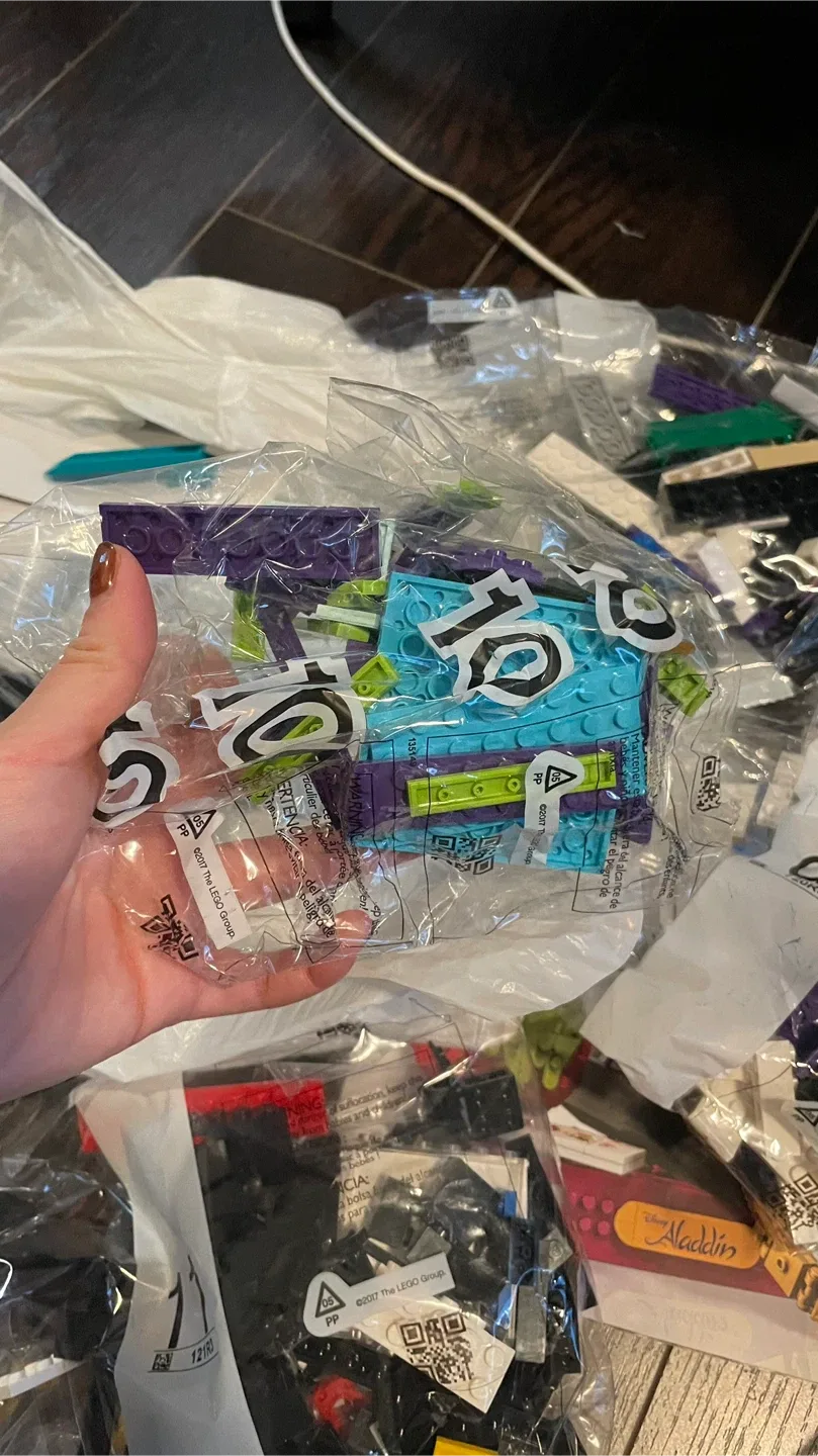 LEGO Disney Storybook Adventures Set image indicator(4)