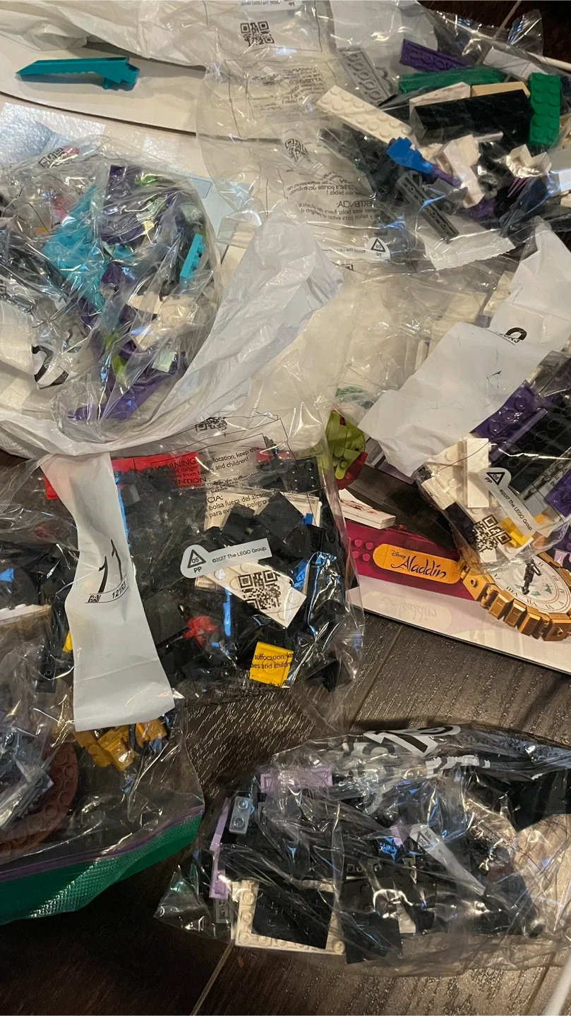 LEGO Disney Storybook Adventures Set image indicator(3)