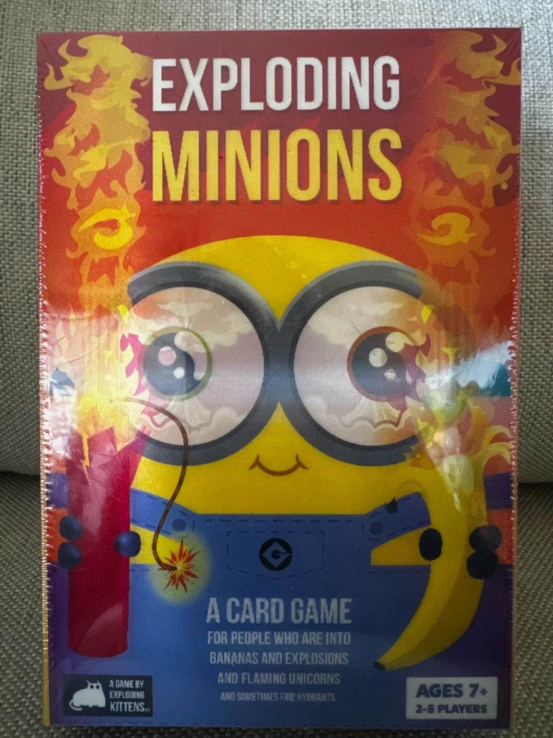 BNIB Exploding Minions Card Game