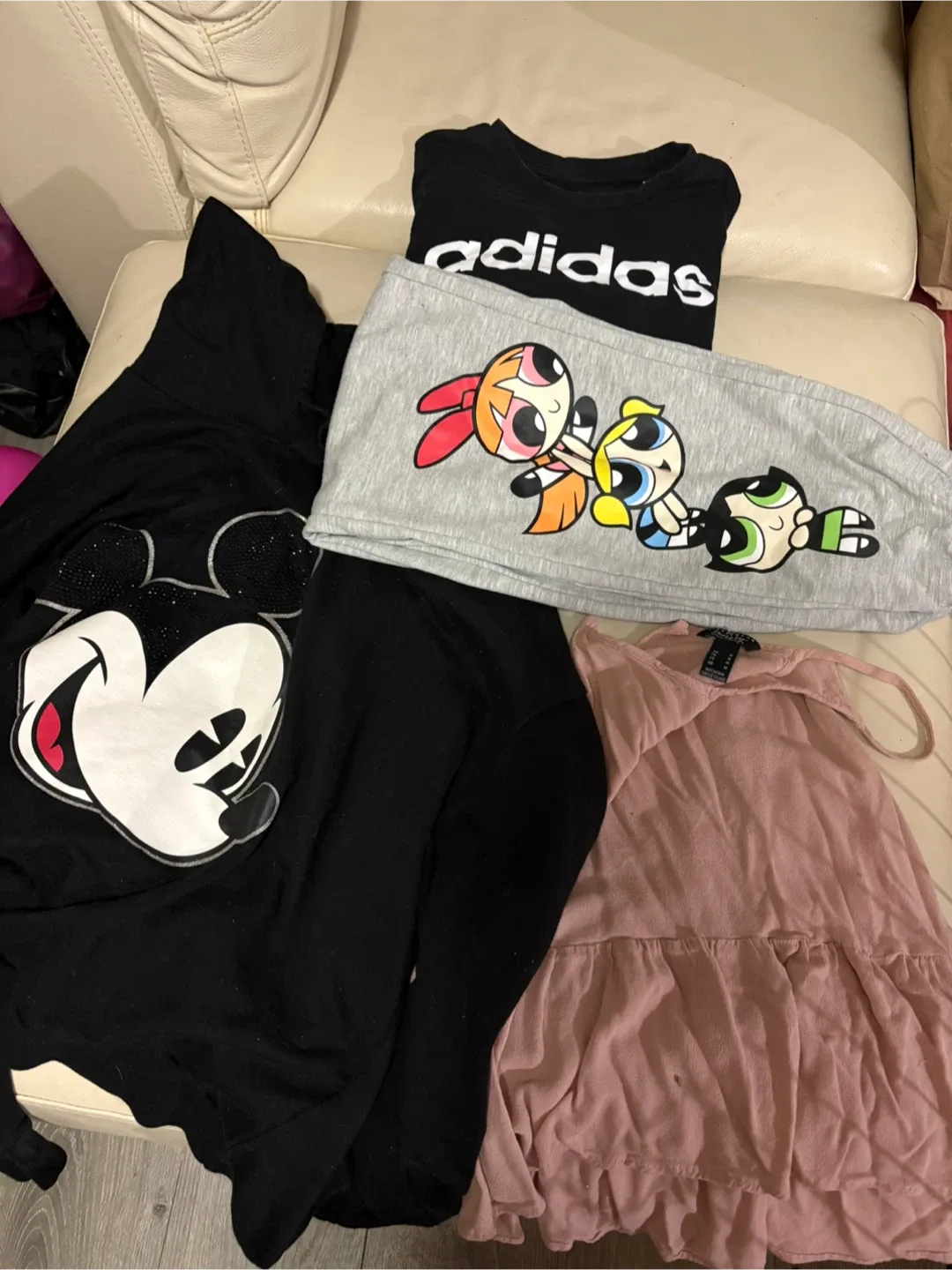 Assorted clothing Bundle $16