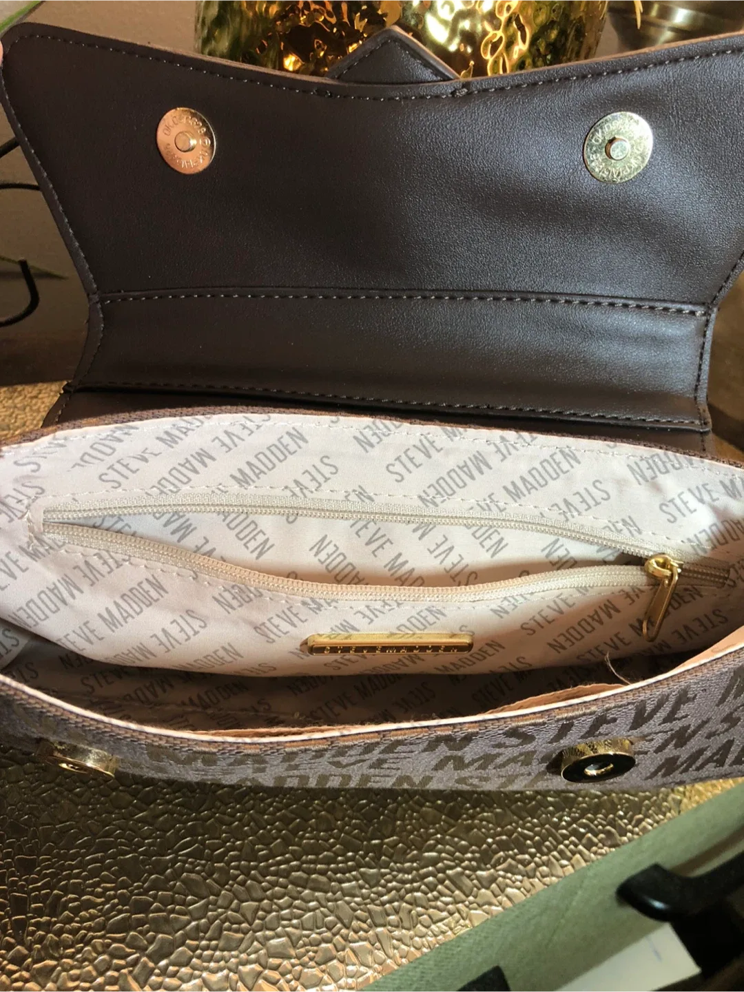 Steve Madden Blaney Crossbody Chocolate image indicator(5)