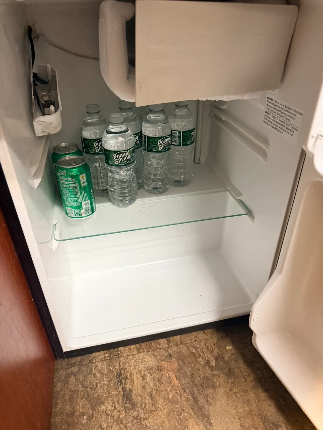 Haier Compact Mini Fridge - Black image indicator(3)