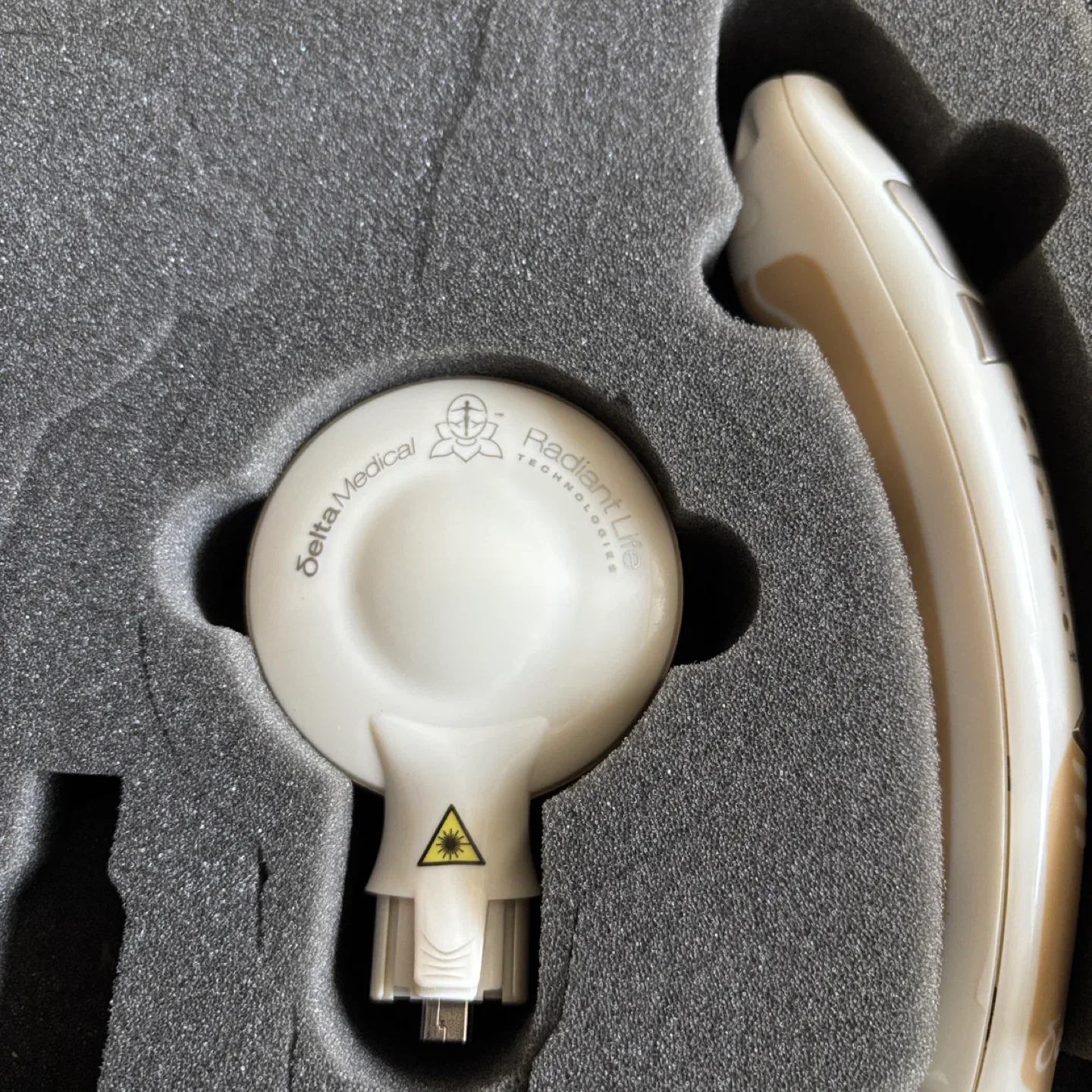 $4000 Laser Therapy - Comra Radiant Life Delta Series Pro image indicator(5)