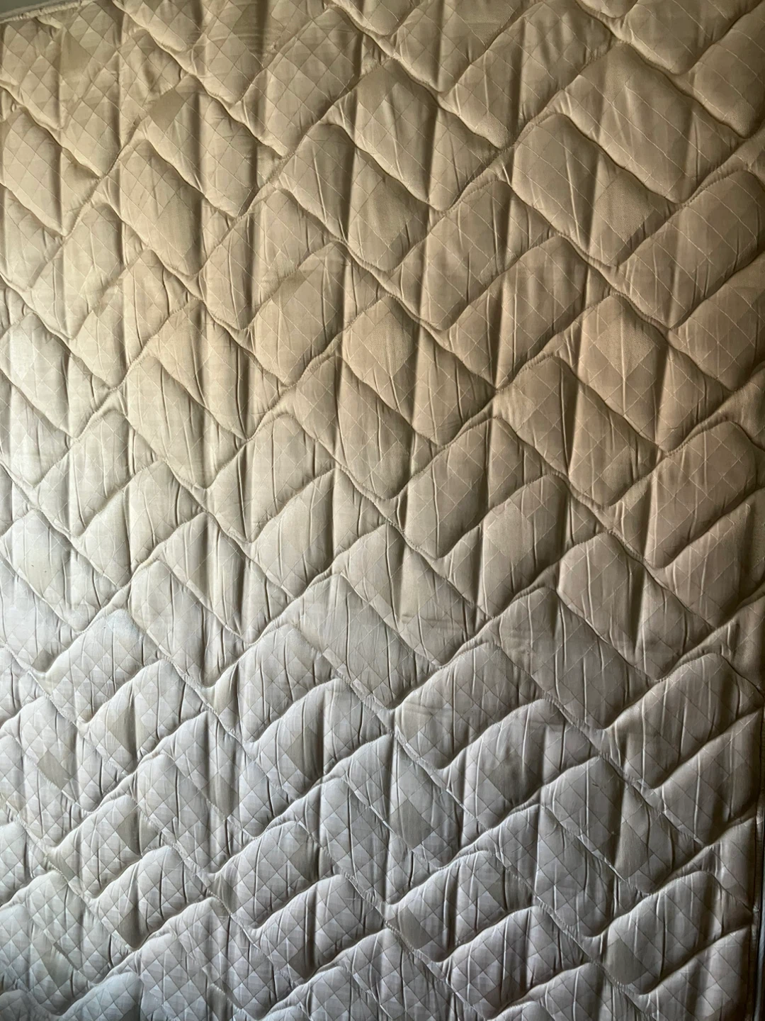 Queen Mattress - photo 3