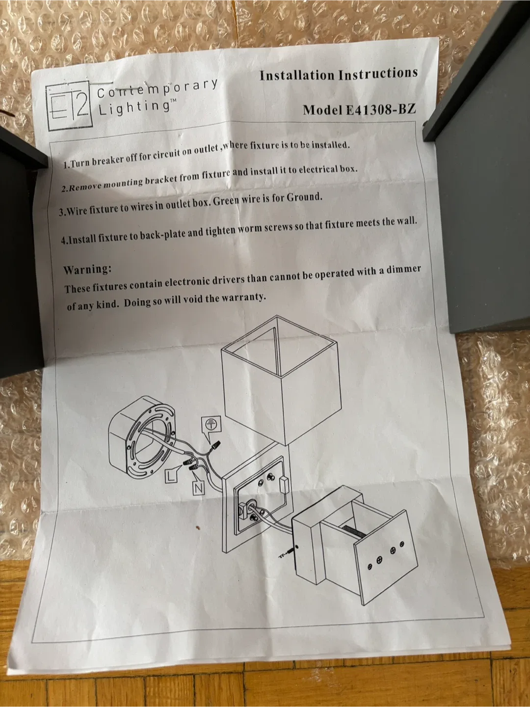 Contemporary Lighting E41308-BZ Wall Mount Light image indicator(2)