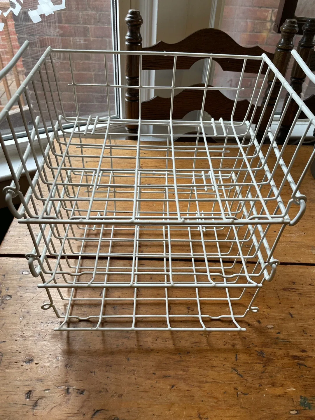 White Wire Storage Baskets - Set of 3 image indicator(2)