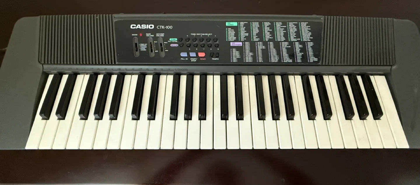 Casio CTK-100 Keyboard