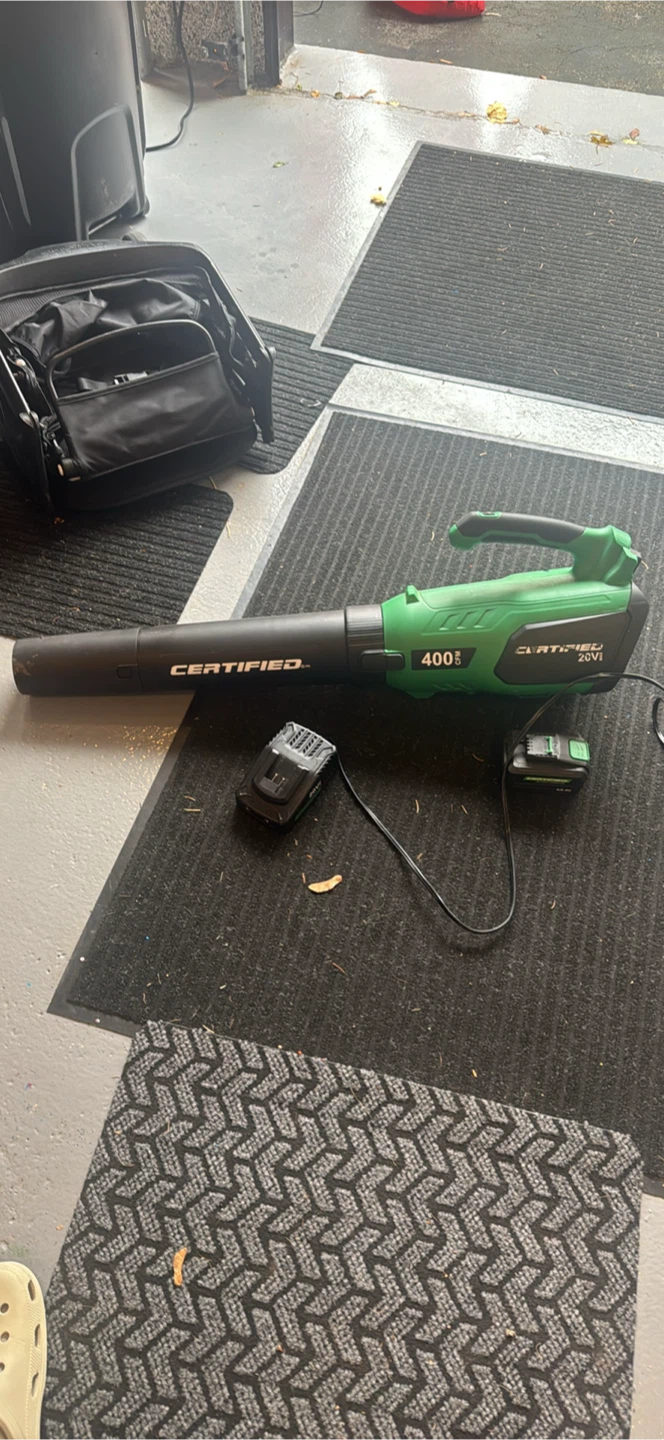 Certified 400 CFM 20V Cordless Leaf Blower