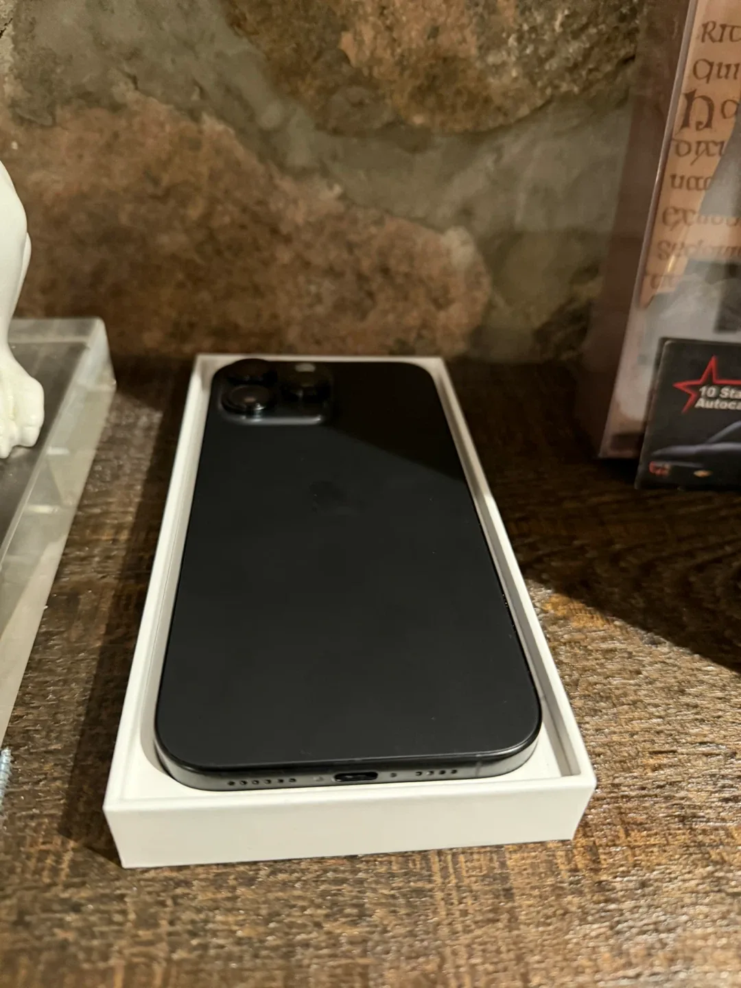 Apple iPhone 16 Pro Max – 256 GB + AppleCare image indicator(5)