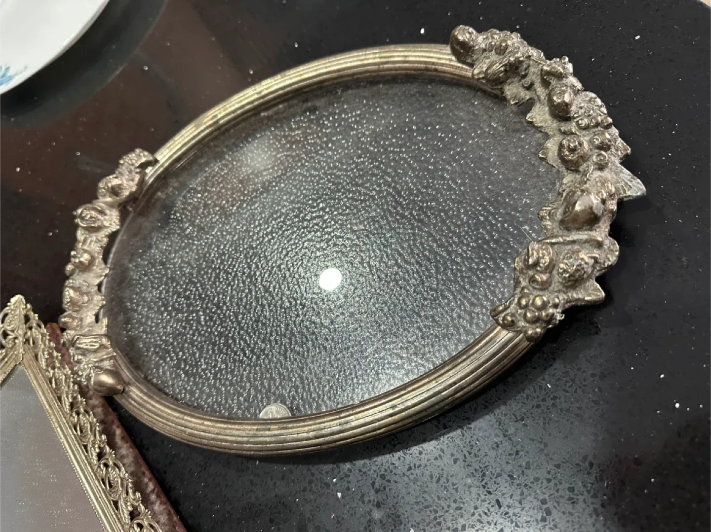 Vintage Decorative Gold Tone Vanity Trays image indicator(3)
