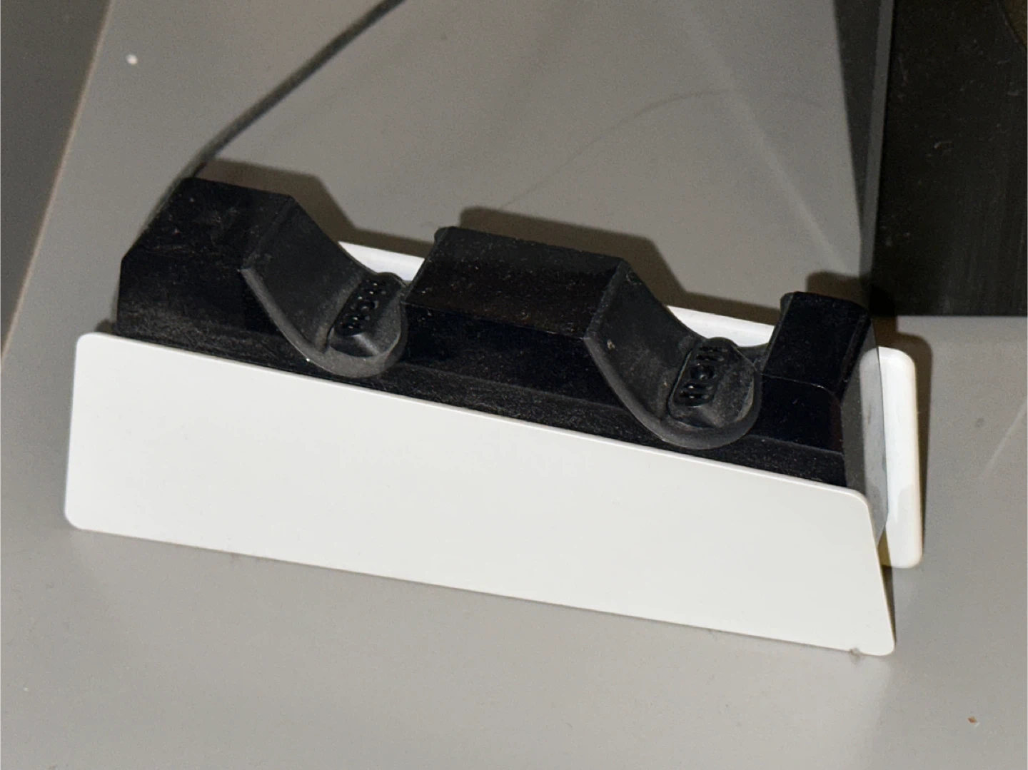 PlayStation 5 (PS5) Console & Controllers Charging dock - photo 4
