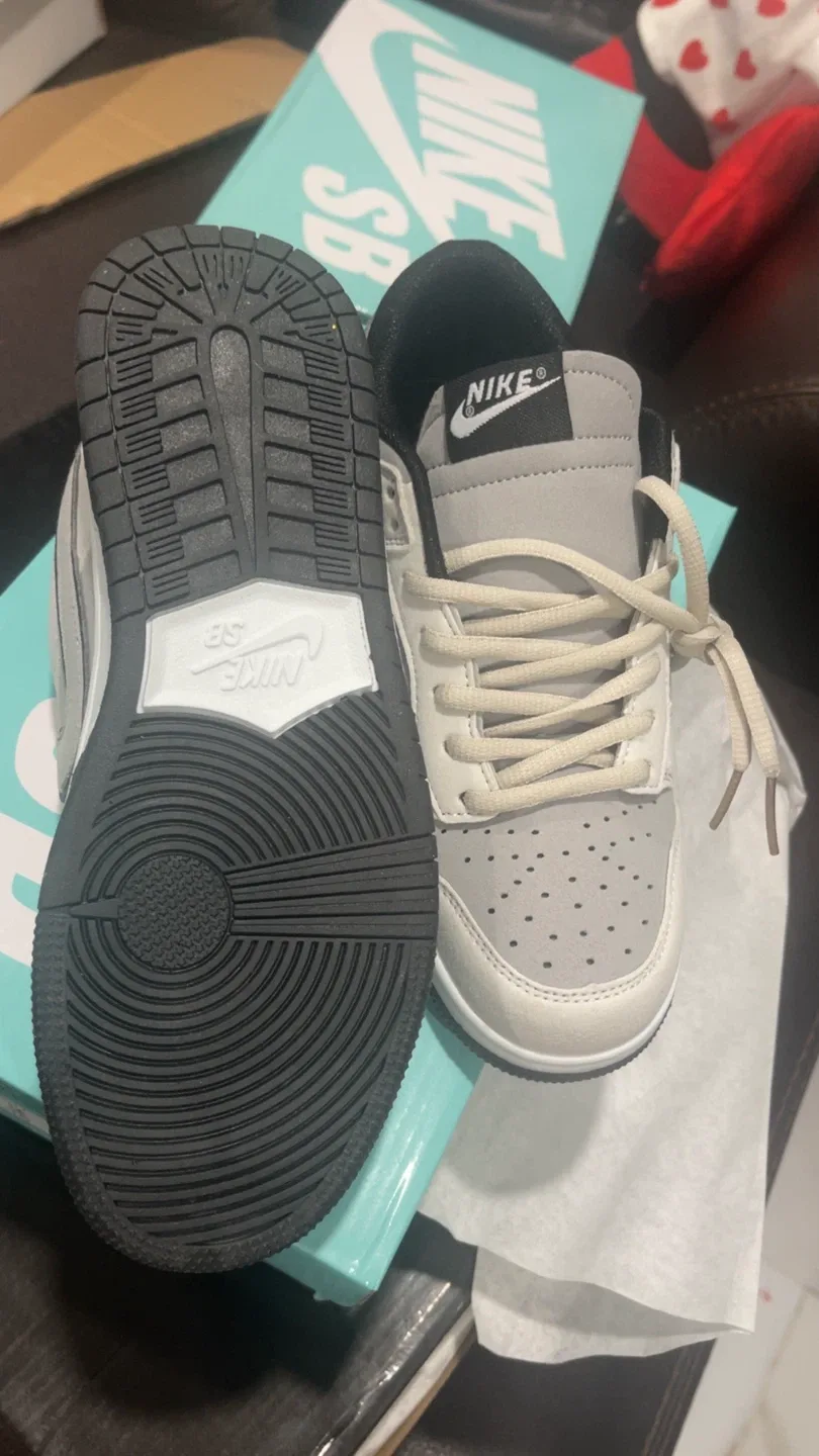 Nike Dunk Low Grey/White size 36 unisex image indicator(7)