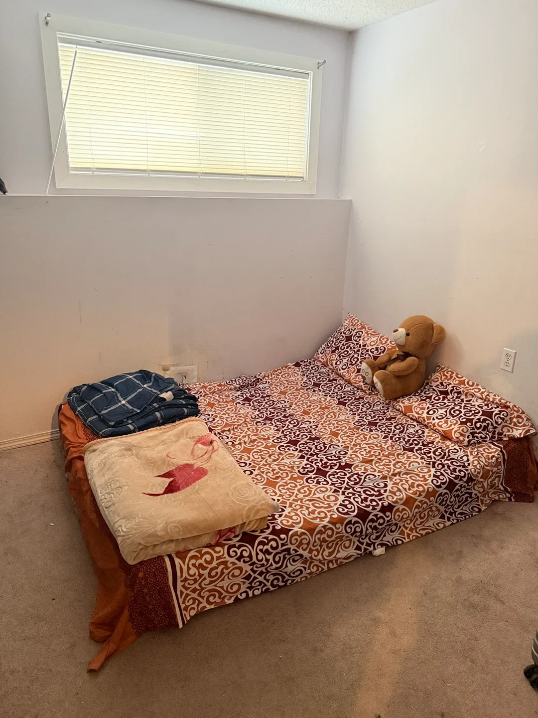 Bedroom for rent