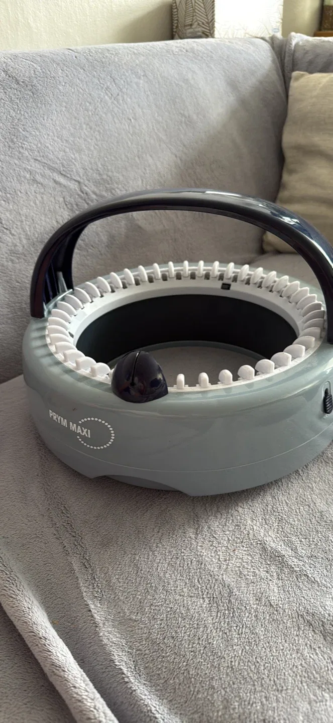 Prym Maxi Knitting Mill
