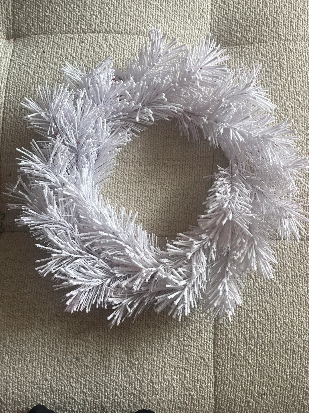 #cleanout White Christmas Wreath - photo 2