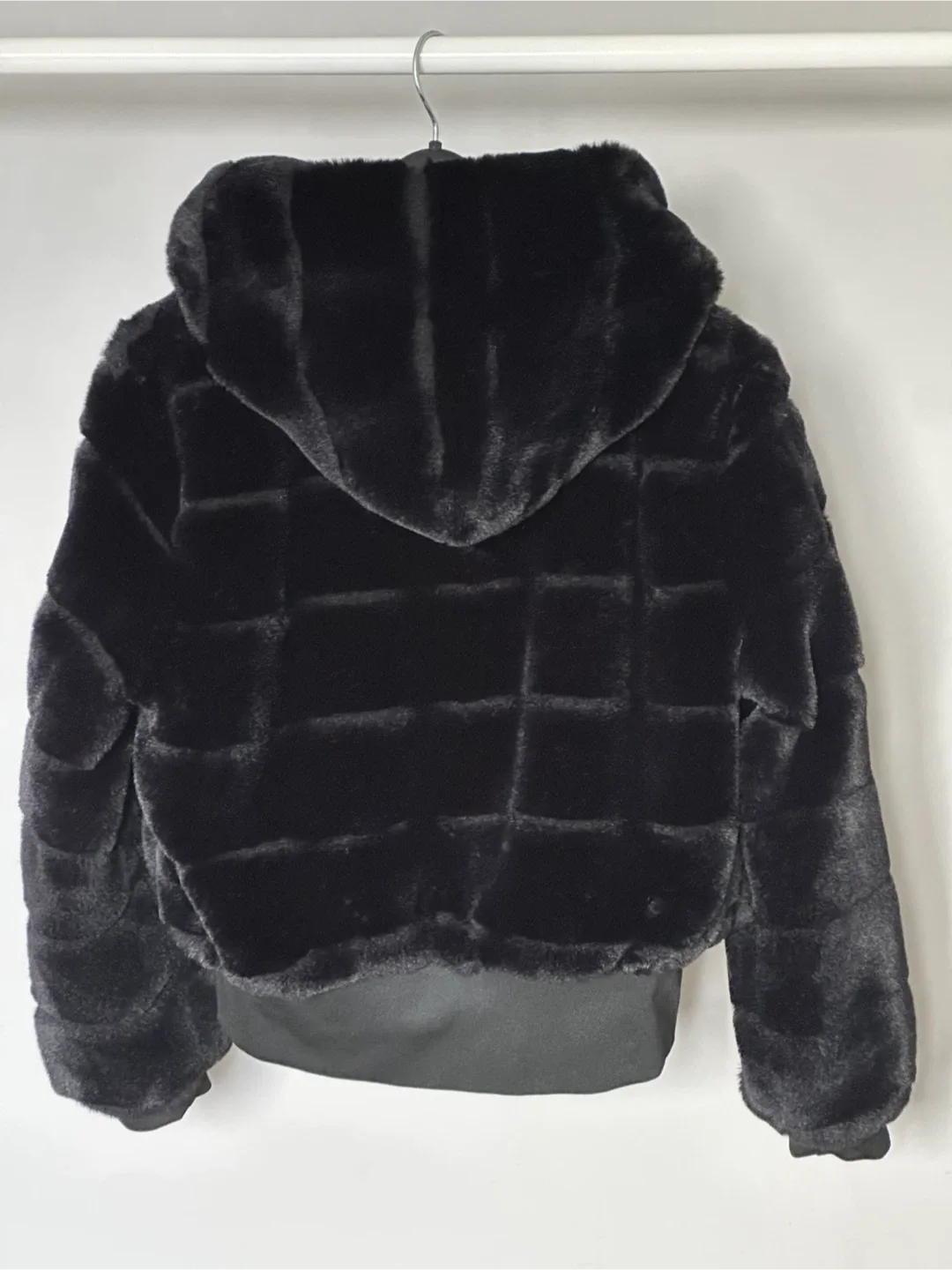 Black Faux Fur Hooded Jacket - Medium image indicator(4)