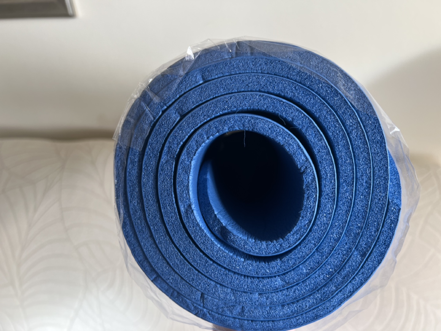 Brand New-Blue Yoga Mat - photo 2