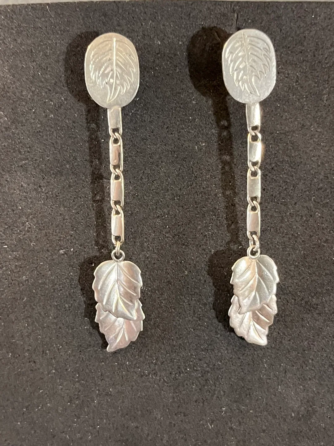Vintage Sterling Silver Leaf Dangle Earrings