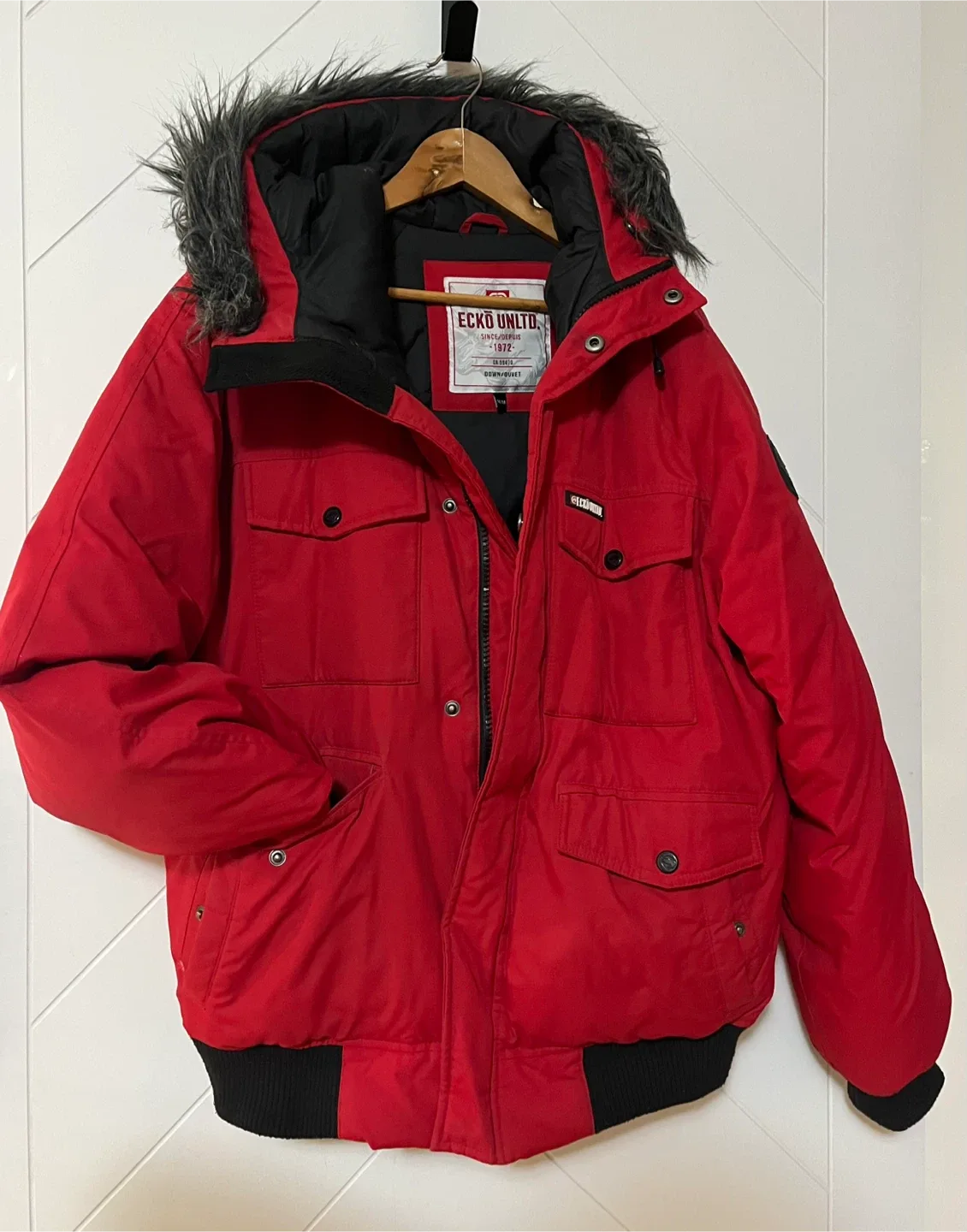 Ecko Unltd. Red Down/Duvet Jacket Men Size M