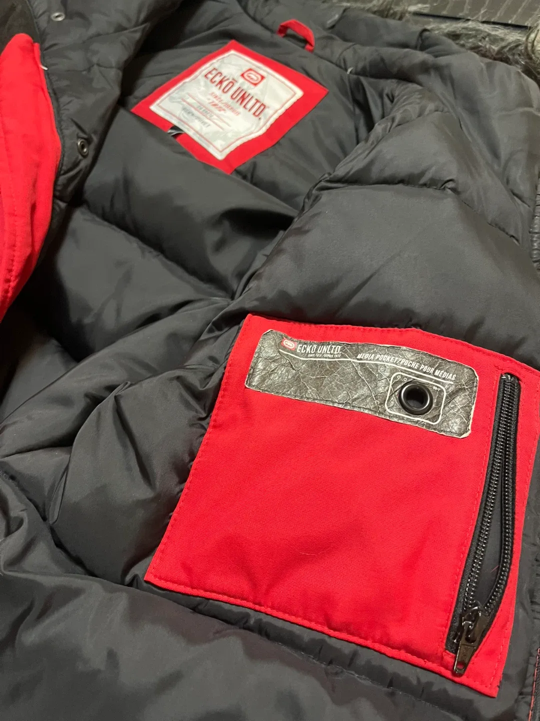 Ecko Unltd. Red Down/Duvet Jacket Men Size M image indicator(7)