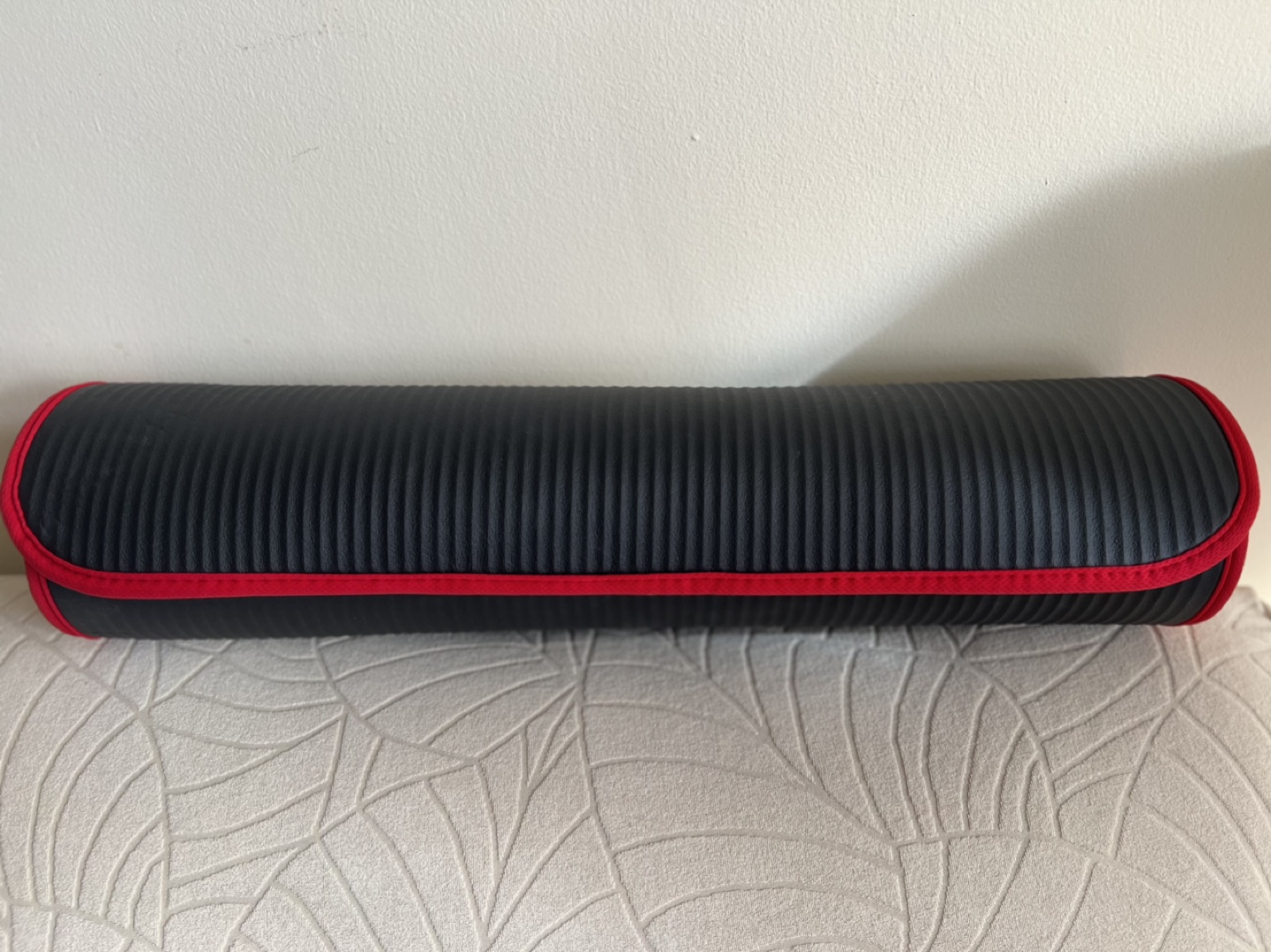 Brand New-Yoga Mat - Black & Red